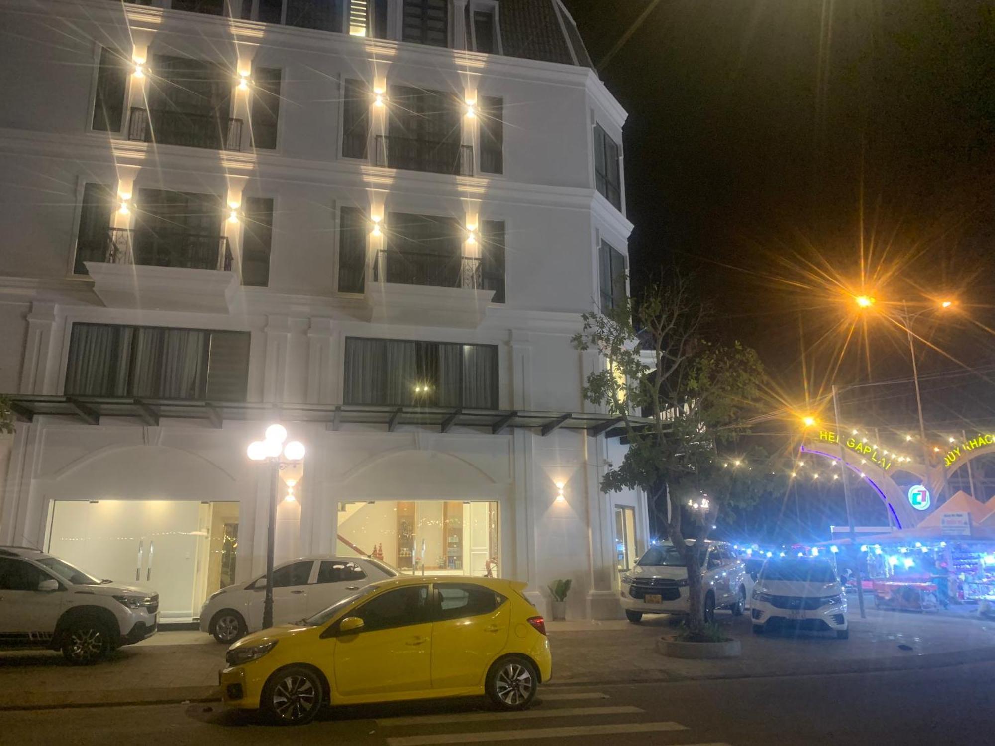 Ha Hung Panorama Hotel Hà Tiên Exterior foto